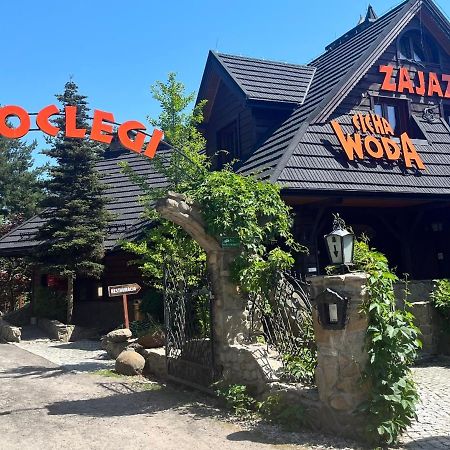 Zajazd Cicha Woda Maniowy Exterior foto