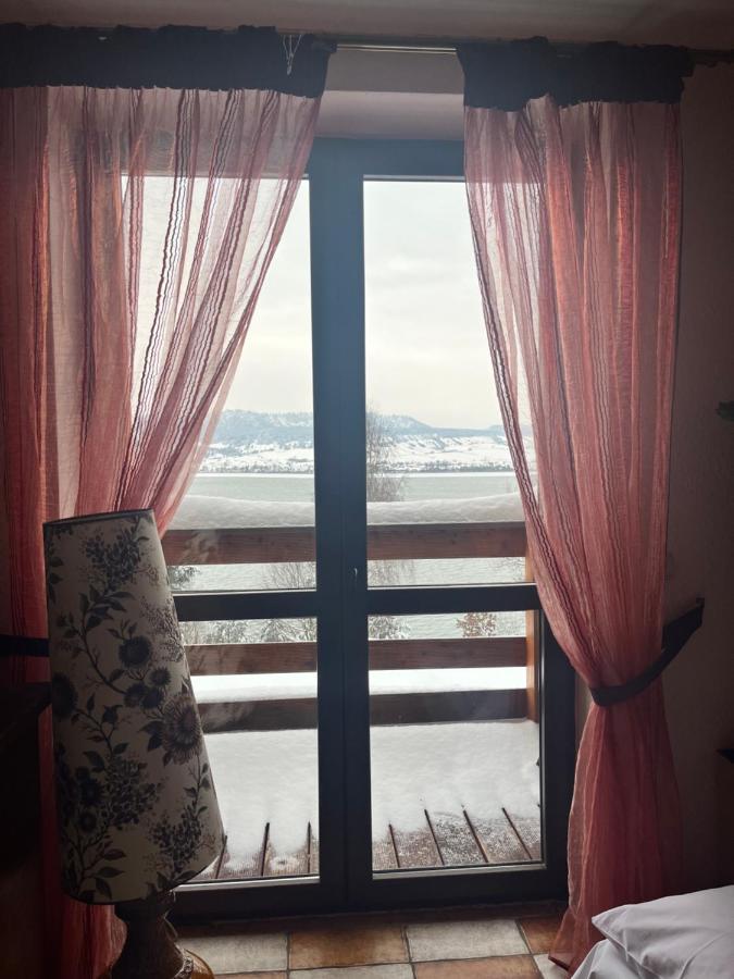 Zajazd Cicha Woda Maniowy Exterior foto